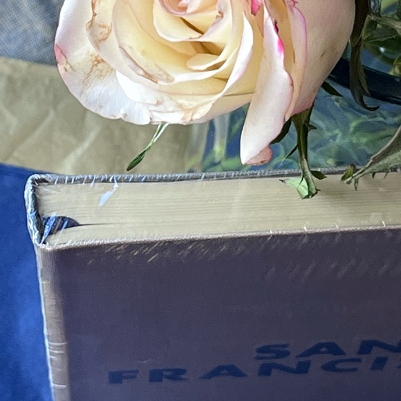 🌉 LOUIS VUITTON CITY GUIDE SAN FRANCISCO BOOK 🌉 NWT 🌉 - Picture 9 of 16